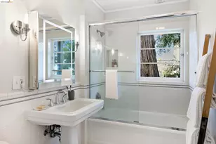 110 Somerset Rd, Piedmont, CA 94611 - Photo 43