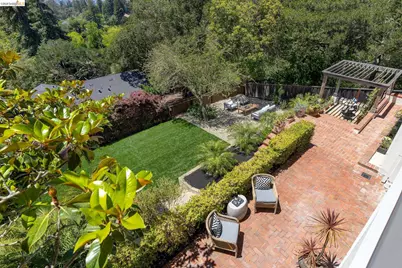 110 Somerset Rd, Piedmont, CA 94611 - Photo 55