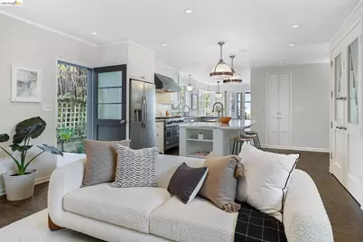 110 Somerset Rd, Piedmont, CA 94611 - Photo 25