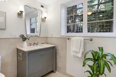 110 Somerset Rd, Piedmont, CA 94611 - Photo 49
