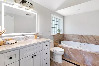 110 Somerset Rd, Piedmont, CA 94611 - Photo 33