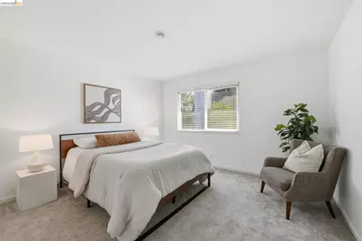 2487 Heathrow Ln, San Leandro, CA 94577 - Photo 23