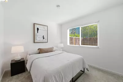 2487 Heathrow Ln, San Leandro, CA 94577 - Photo 21