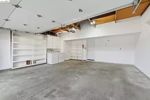 2487 Heathrow Ln, San Leandro, CA 94577 - Photo 37
