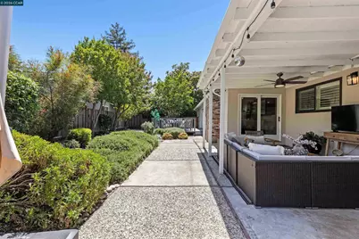 616 Minert Rd, Walnut Creek, CA 94598 - Photo 69