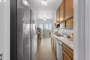 2137 Otis Dr, Alameda, CA 94501 - Photo 15