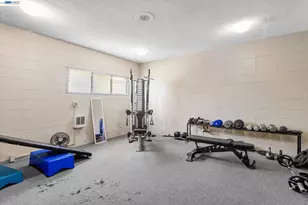 2137 Otis Dr, Alameda, CA 94501 - Photo 33