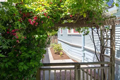 2238 California St, Berkeley, CA 94703 - Photo 49
