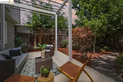 1116 20th St, Oakland, CA 94606 - Photo 33