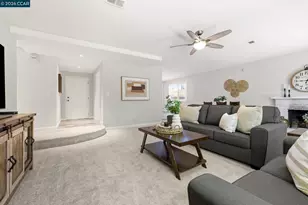 1924 Woodmoor Ct, Concord, CA 94518 - Photo 3