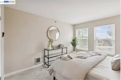 680 Dartmore Lane #260, Hayward, CA 94544 - Photo 17