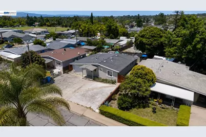 14391 Victoria Ct, San Jose, CA 95127 - Photo 27