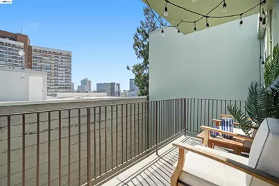 199 Montecito Ave #305, Oakland, CA 94610 - Photo 19