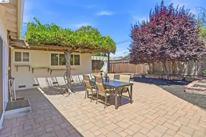 1109 Lynhurst Way, San Jose, CA 95118 - Photo 27