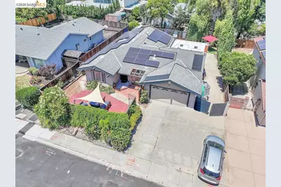 1249 Heavenly Dr, Martinez, CA 94553 - Photo 3