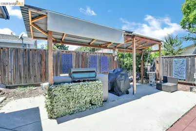 1249 Heavenly Dr, Martinez, CA 94553 - Photo 35