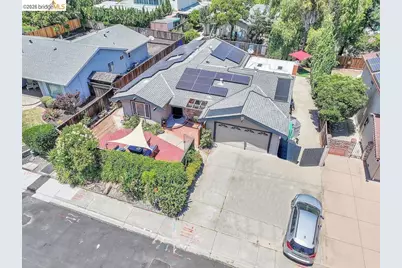 1249 Heavenly Dr, Martinez, CA 94553 - Photo 3