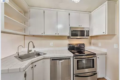 121 Buckingham Dr #25, Santa Clara, CA 95051 - Photo 15
