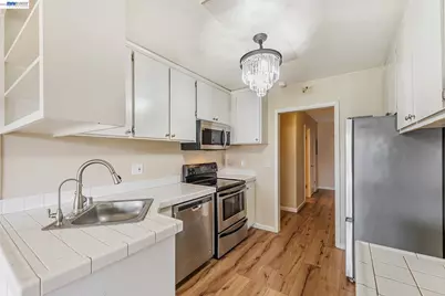 121 Buckingham Dr #25, Santa Clara, CA 95051 - Photo 13