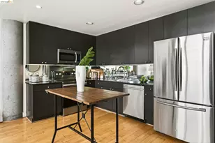 311 Oak St, Oakland, CA 94607 - Photo 23