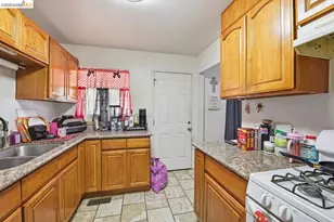 5936 Martin Luther King Jr Way, Oakland, CA 94609 - Photo 49