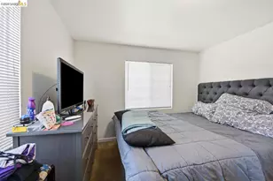 5936 Martin Luther King Jr Way, Oakland, CA 94609 - Photo 25