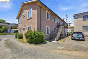 5936 Martin Luther King Jr Way, Oakland, CA 94609 - Photo 9
