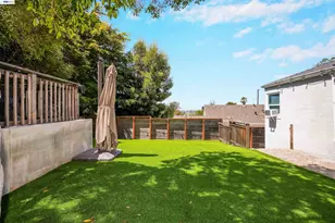 2120 Strang Ave, Castro Valley, CA 94578 - Photo 31