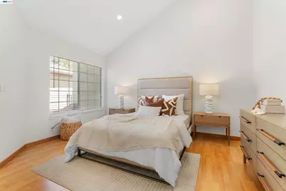 7722 Chantilly Dr, Dublin, CA 94568 - Photo 17