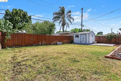 250 23rd St, Tracy, CA 95376 - Photo 21