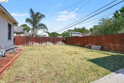 250 23rd St, Tracy, CA 95376 - Photo 23