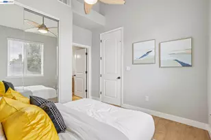 2330 University Ave, East Palo Alto, CA 94303 - Photo 21