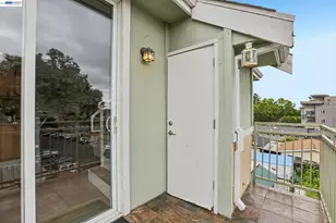 2330 University Ave, East Palo Alto, CA 94303 - Photo 33