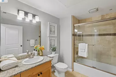 2330 University Ave #330, East Palo Alto, CA 94303 - Photo 15