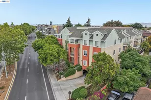 2330 University Ave, East Palo Alto, CA 94303 - Photo 1