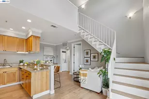 2330 University Ave, East Palo Alto, CA 94303 - Photo 3