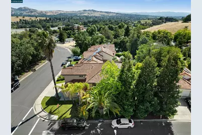 5300 Clearbrook Drive, Concord, CA 94521 - Photo 37