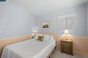 5300 Clearbrook Dr, Concord, CA 94521 - Photo 25