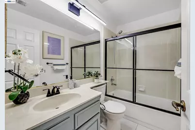 5457 Giuffrida Ct, San Jose, CA 95123 - Photo 11