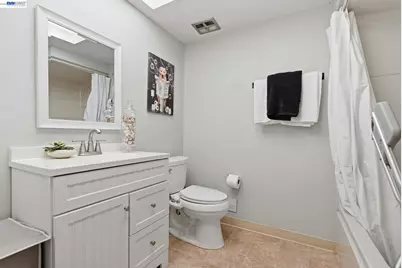107 Hazelwood Pl, Moraga, CA 94556 - Photo 15