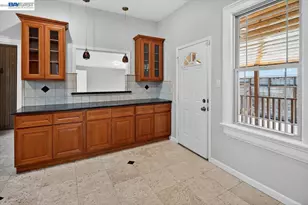 2836 Myrtle St, Oakland, CA 94608 - Photo 47
