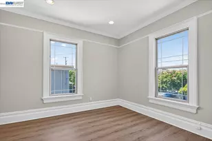 2836 Myrtle St, Oakland, CA 94608 - Photo 27