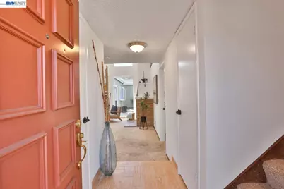 1327 Star Bush Ln, San Jose, CA 95118 - Photo 3