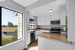 2279 Clearview Cir, Benicia, CA 94510 - Photo 7