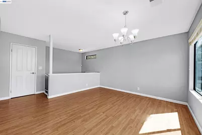 2279 Clearview Cir, Benicia, CA 94510 - Photo 5