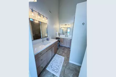 1321 Crown Dr, Alameda, CA 94501 - Photo 15