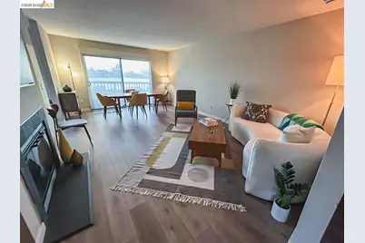 1321 Crown Dr, Alameda, CA 94501 - Photo 9