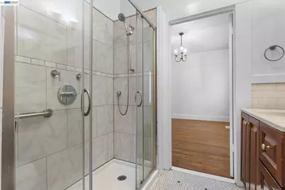 3246 Mlk Jr. Way, Oakland, CA 94609 - Photo 27
