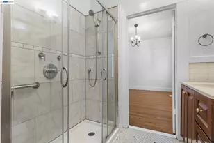 3246 Mlk Jr Way, Oakland, CA 94609 - Photo 27