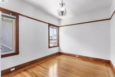 3246 Mlk Jr. Way, Oakland, CA 94609 - Photo 23